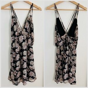 Floral Strappy V-Neck Skater Dress